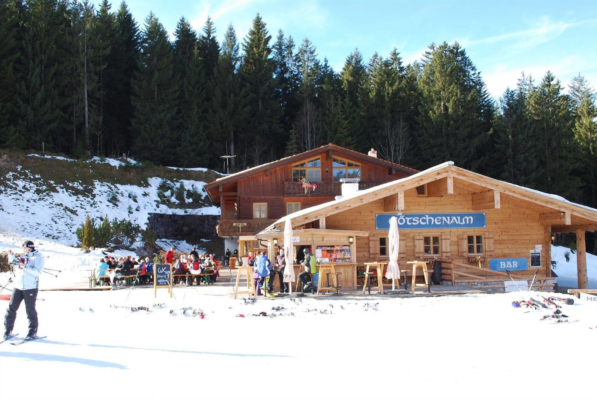 Alpengasthof Goetschenalm Бишофсвизен Екстериор снимка